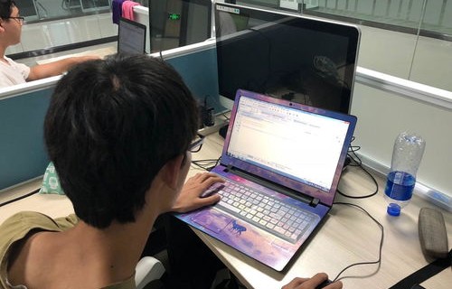 大专生电子商务专业实习